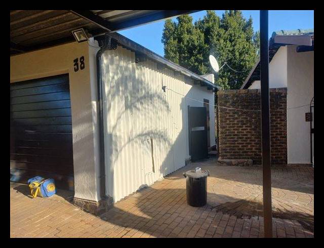 3 BEDROOM HOUSE FOR SALE IN BIRCHLEIGH